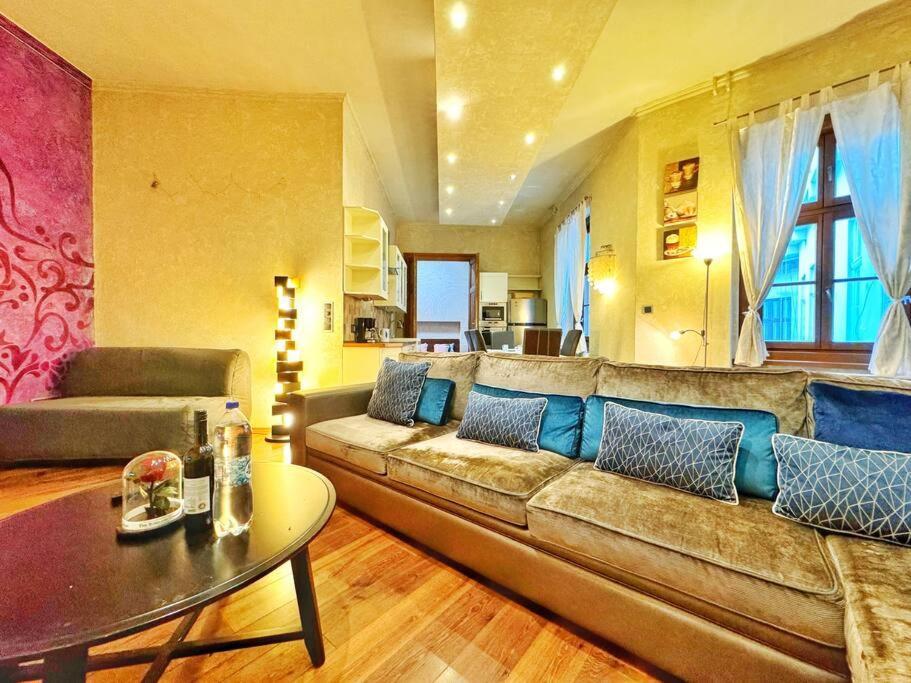 Ultra Central Apartment / 10 Ppl بودابست المظهر الخارجي الصورة