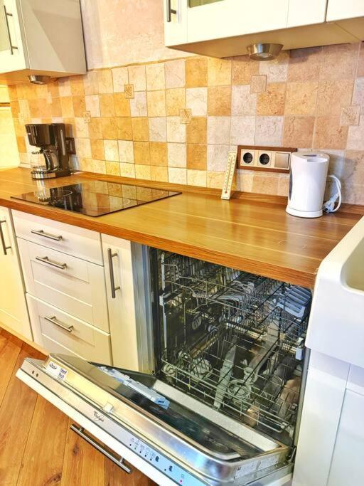 Ultra Central Apartment / 10 Ppl بودابست المظهر الخارجي الصورة